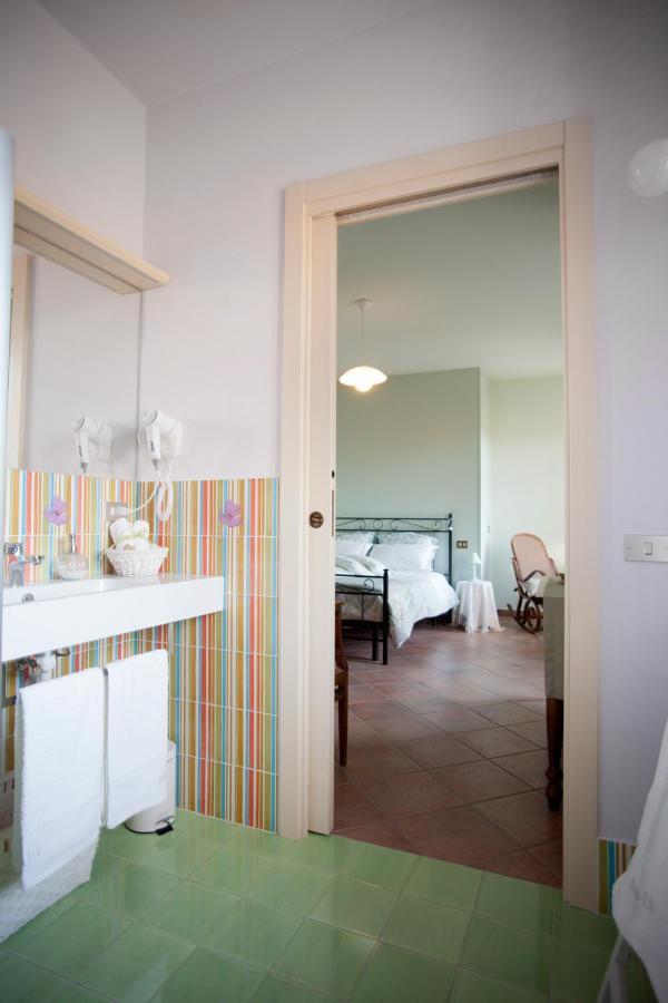 Bed and Breakfast Il Germano Reale Альба Экстерьер фото